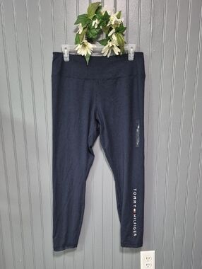 NWOT Tommy Hilfiger Leggings